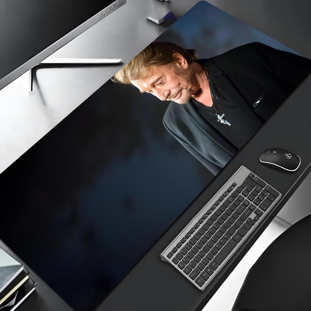 ジョニー・アリデイ マウスパッド 漫画柄 ロックエッジ付き  - Pc Gaming Lounge のレビューと価格
